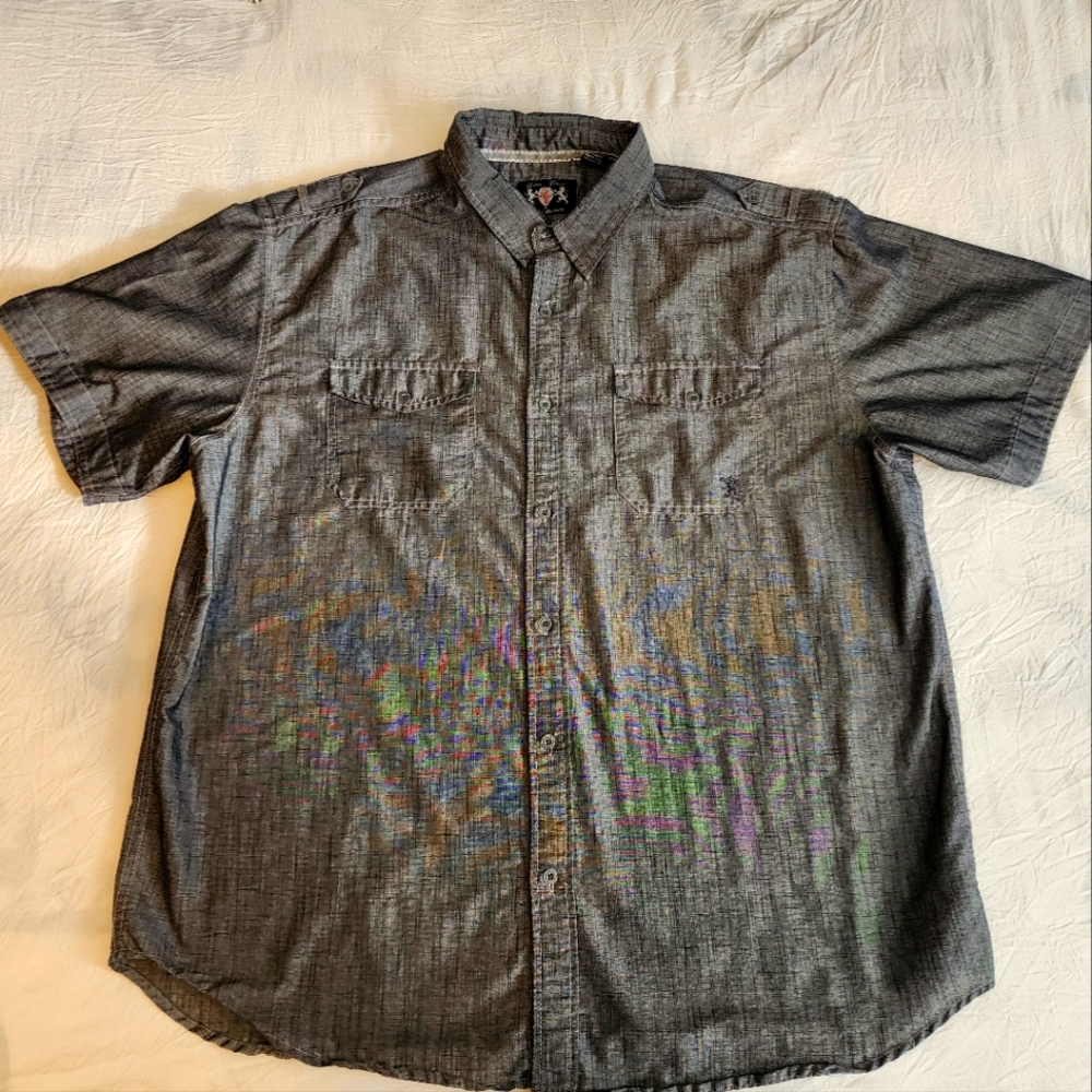 Lions Crest by English Laundry Short Sleeve Grayish Button Down Shirt 2X XXL